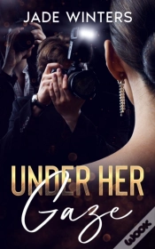 Capa do artigo Under Her Gaze
