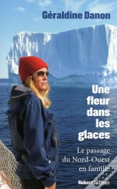 Une Fleur Dans Les Glaces