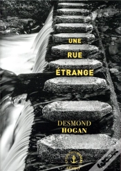 Capa do artigo Une Rue Etrange