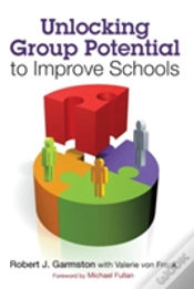 Capa do artigo Unlocking Group Potential To Improve Schools