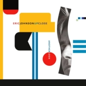Capa do artigo Up Close - Another Look - CD