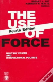 Capa do artigo Use Of Force 4th Edition Pb