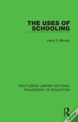 Capa do artigo Uses Of Schooling