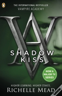 Capa do artigo Vampire Academy: Shadow Kiss (Book 3)