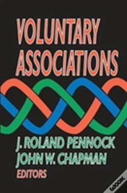 Capa do artigo Voluntary Associations