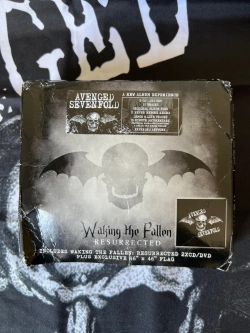Capa do artigo Waking The Fallen (Resurrected) - CD