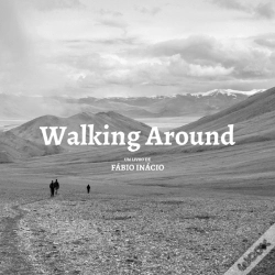 Capa do artigo Walking Around