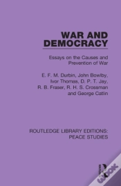 Capa do artigo War And Democracy