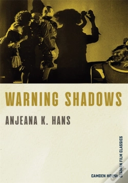Capa do artigo Warning Shadows