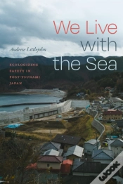 Capa do artigo We Live With The Sea