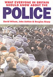 Capa do artigo What Everyone In Britain Should Know About The Police
