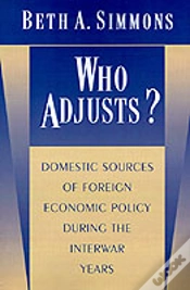 Capa do artigo Who Adjusts?