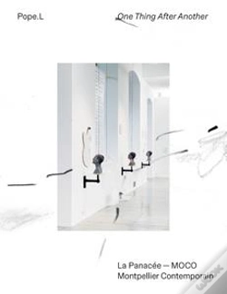 Capa do artigo William Pope.L - One Thing After Another