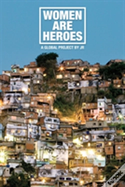 Capa do artigo Women Are Heroes