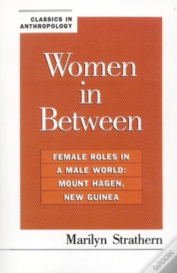 Capa do artigo Women In Between