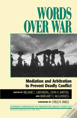 Capa do artigo Words Over War