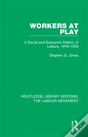 Capa do artigo Workers At Play