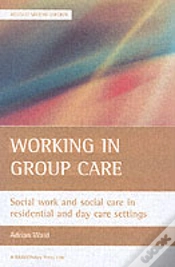 Capa do artigo Working In Group Care