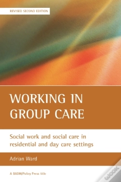 Capa do artigo Working In Group Care