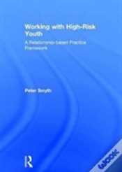 Capa do artigo Working With High-Risk Youth