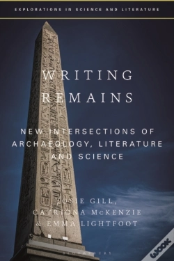 Capa do artigo Writing Remains