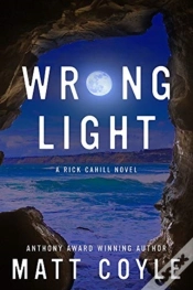 Capa do artigo Wrong Light