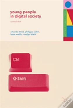 Capa do artigo Young People In Digital Society