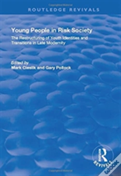 Capa do artigo Young People In Risk Society